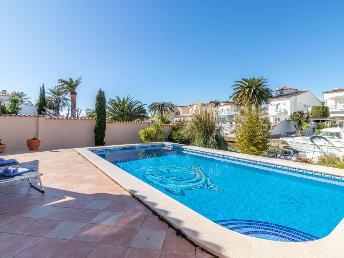 Holiday Home Bonica By Interhome Empuriabrava Εξωτερικό φωτογραφία
