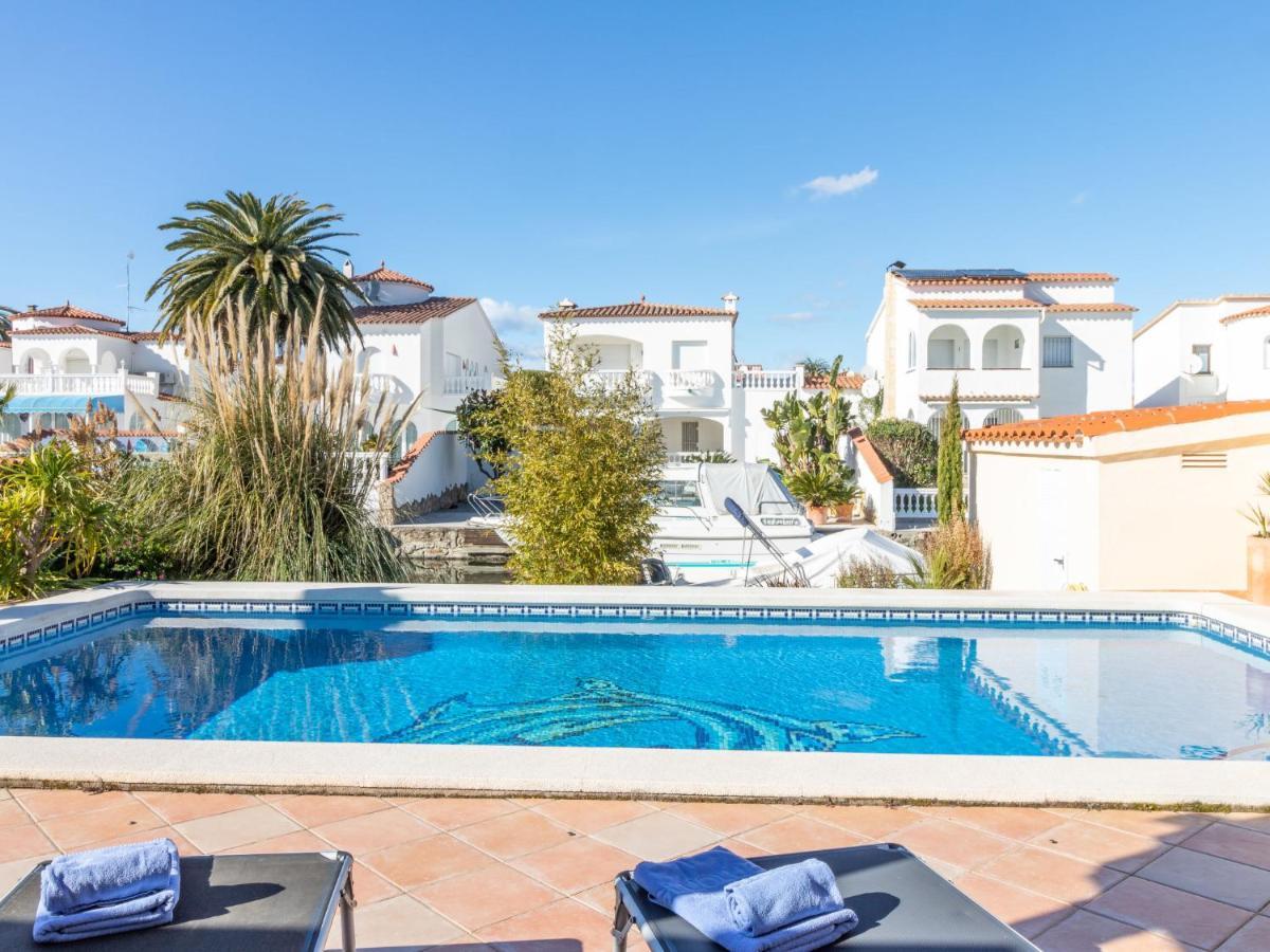 Holiday Home Bonica By Interhome Empuriabrava Εξωτερικό φωτογραφία