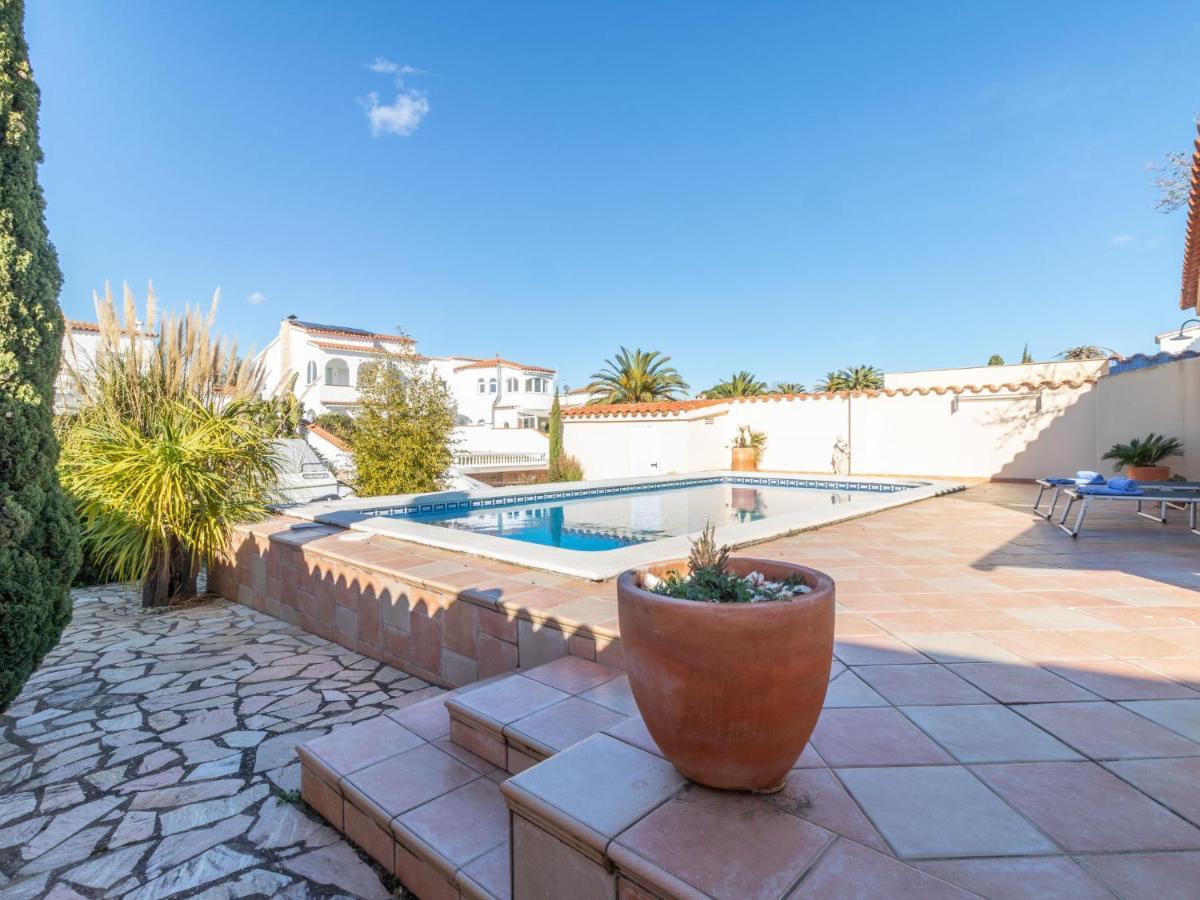 Holiday Home Bonica By Interhome Empuriabrava Εξωτερικό φωτογραφία
